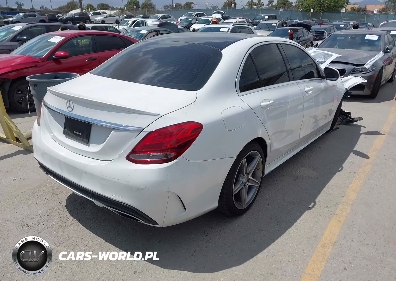 2017 Mercedes-Benz C 300 Sport VIN:55SWF4JB1HU206455 - 4