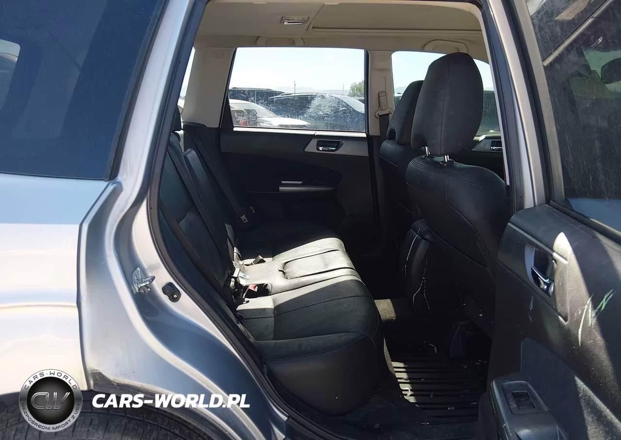 2012 Subaru Forester 2.5X Touring VIN:JF2SHBGC8CH442142 - 8