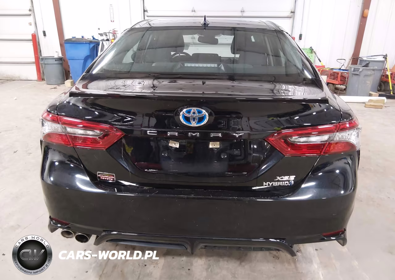 2021 Toyota Camry Xse Hybrid VIN:4T1K31AK3MU561129 - 16