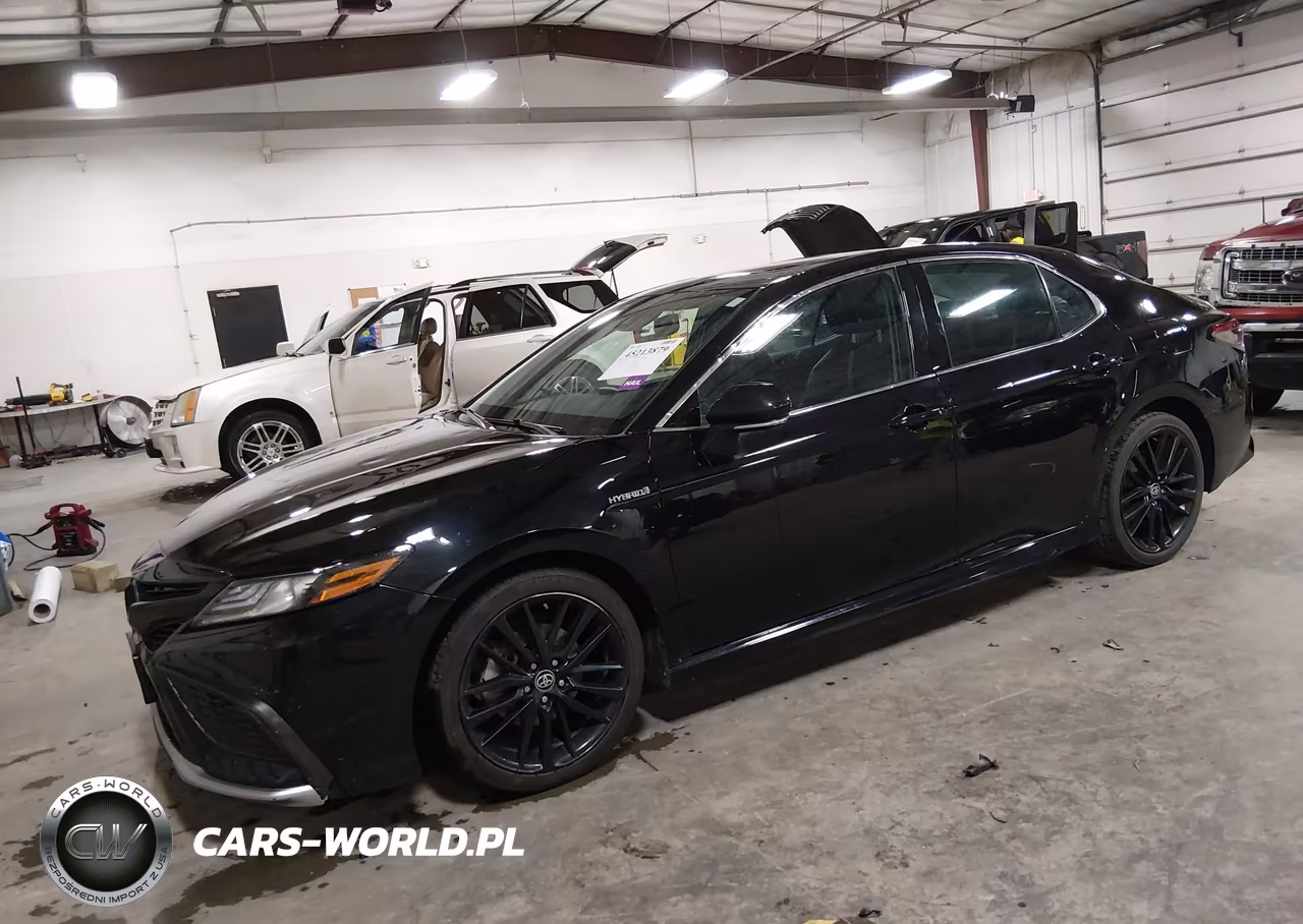 2021 Toyota Camry Xse Hybrid VIN:4T1K31AK3MU561129 - 2