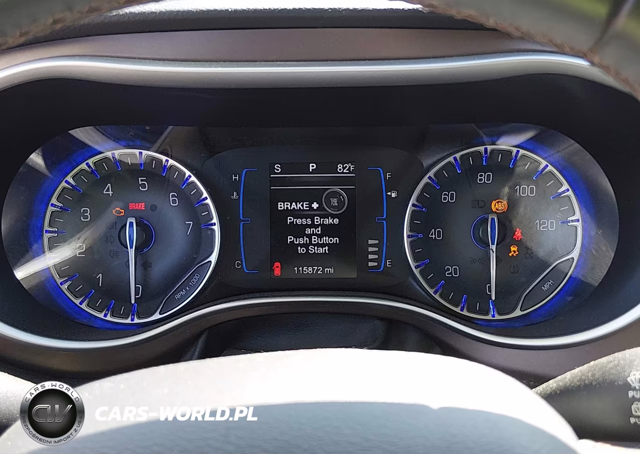 2017 Chrysler Pacifica Touring-L VIN:2C4RC1BGXHR598324 - 7