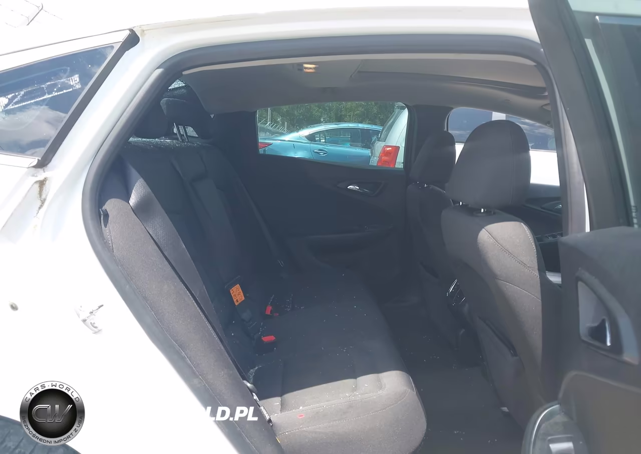 2018 Chevrolet Malibu Lt VIN:1G1ZD5ST0JF129881 - 8