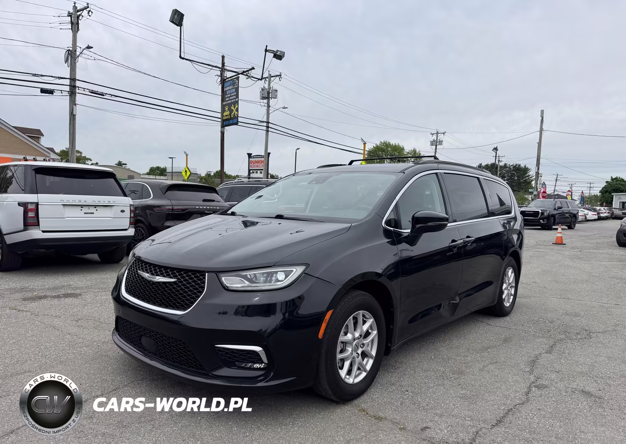 2022 Chrysler Pacifica Touring L VIN:2C4RC1BG7NR154345 - 2