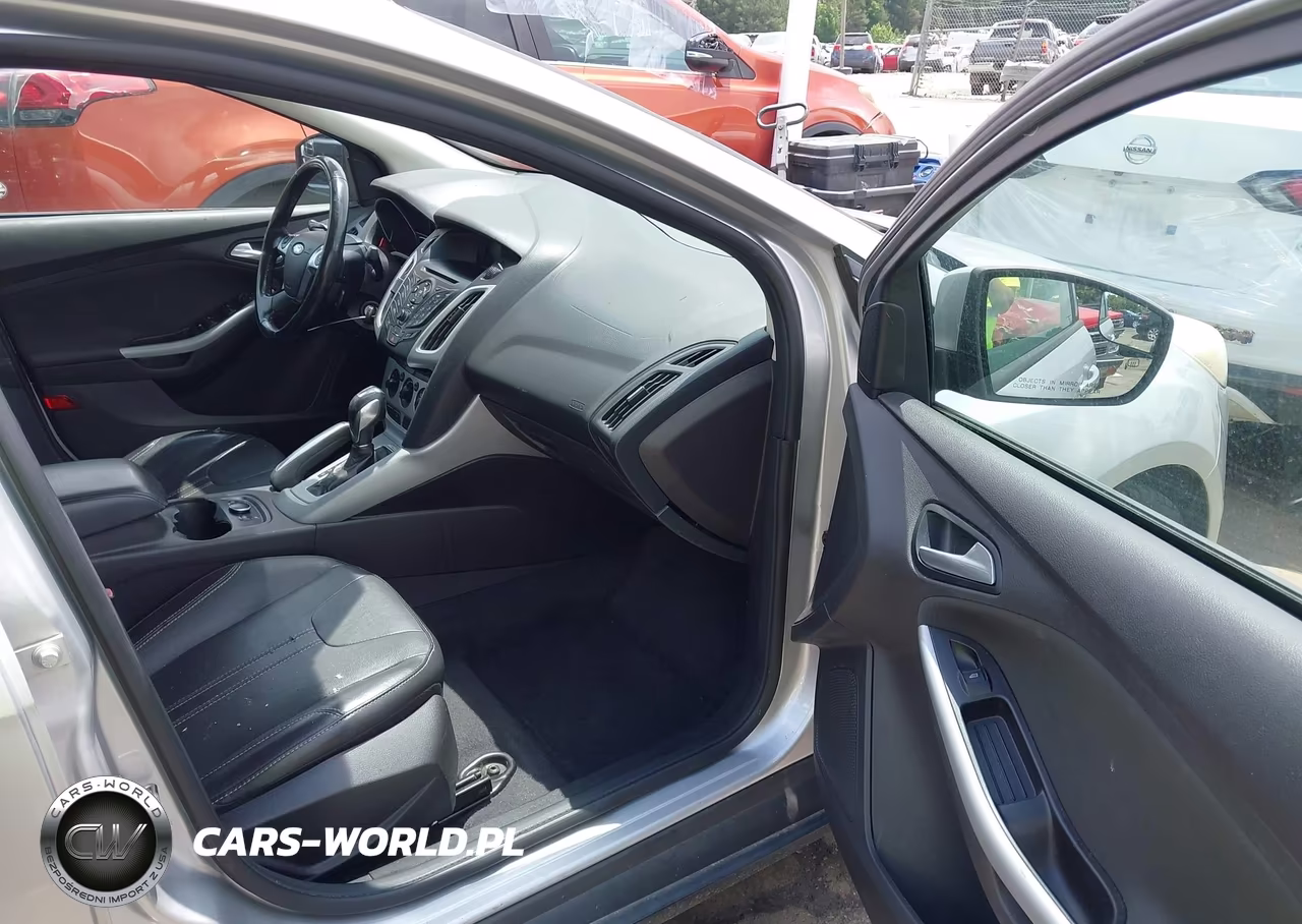 2013 Ford Focus Se VIN:1FADP3F20DL258276 - 5
