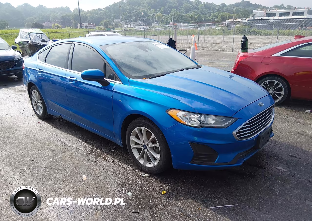 2019 Ford Fusion Se – zdjęcie 1 z 16
