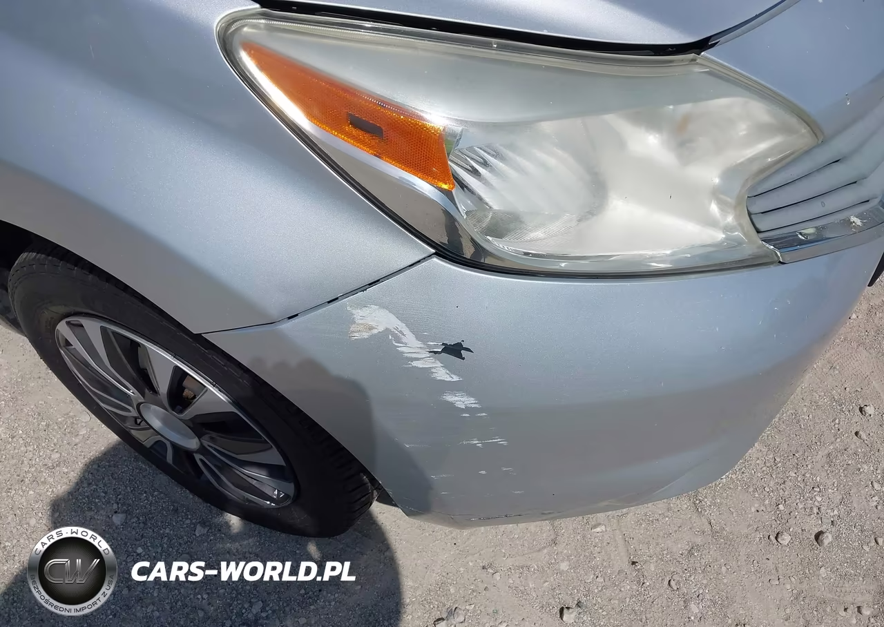 2015 Nissan Versa Note S (Sr)-S Plus-Sl-Sr-Sv VIN:3N1CE2CPXFL420611 - 12