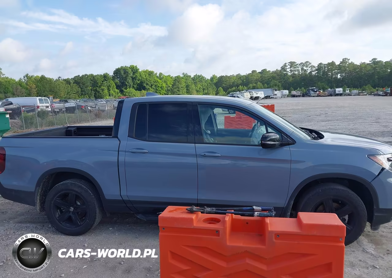 2022 Honda Ridgeline Black Edition VIN:5FPYK3F87NB034741 - 13