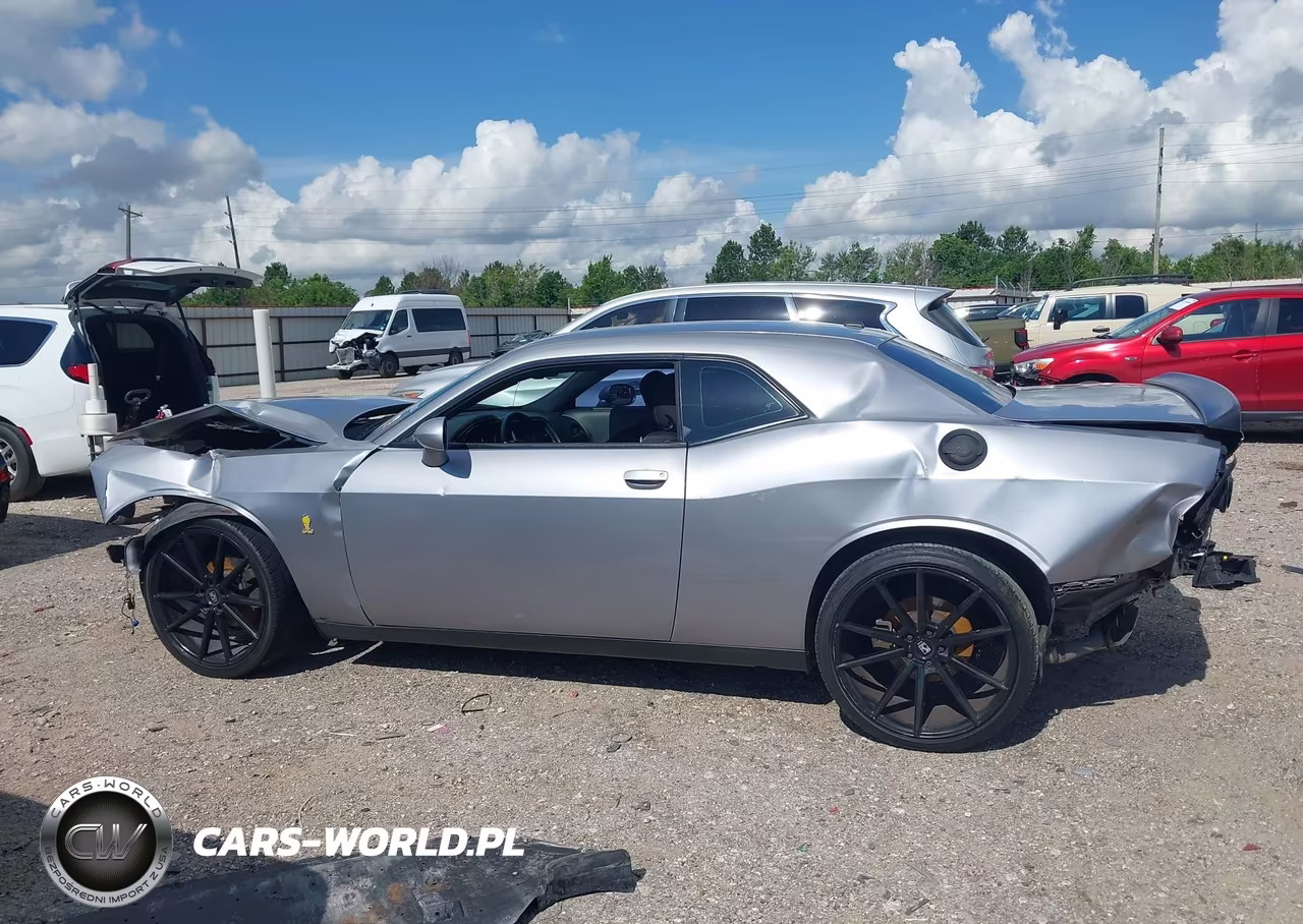 2016 Dodge Challenger Sxt VIN:2C3CDZAG6GH254758 - 15