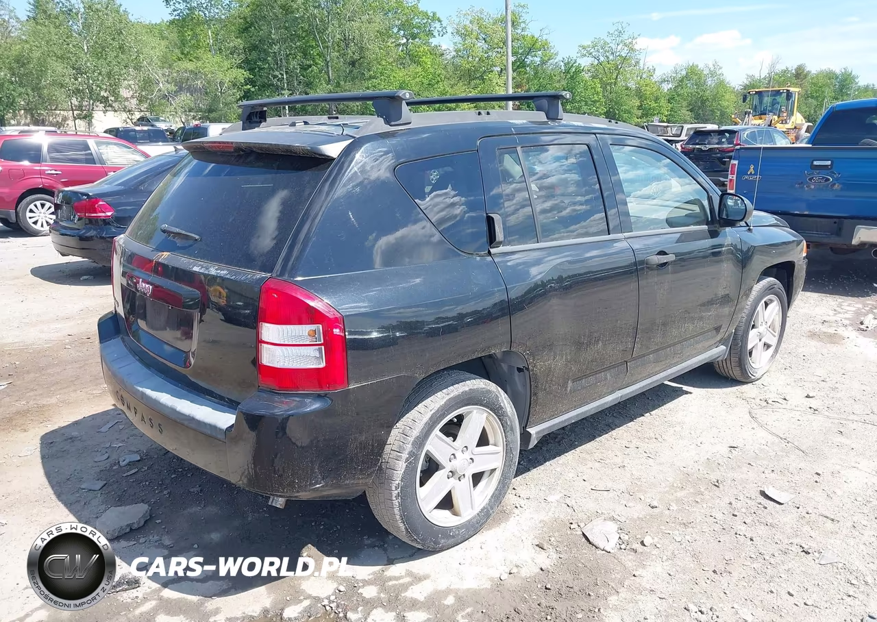 2007 Jeep Compass Sport VIN:1J8FF47W37D178314 - 4