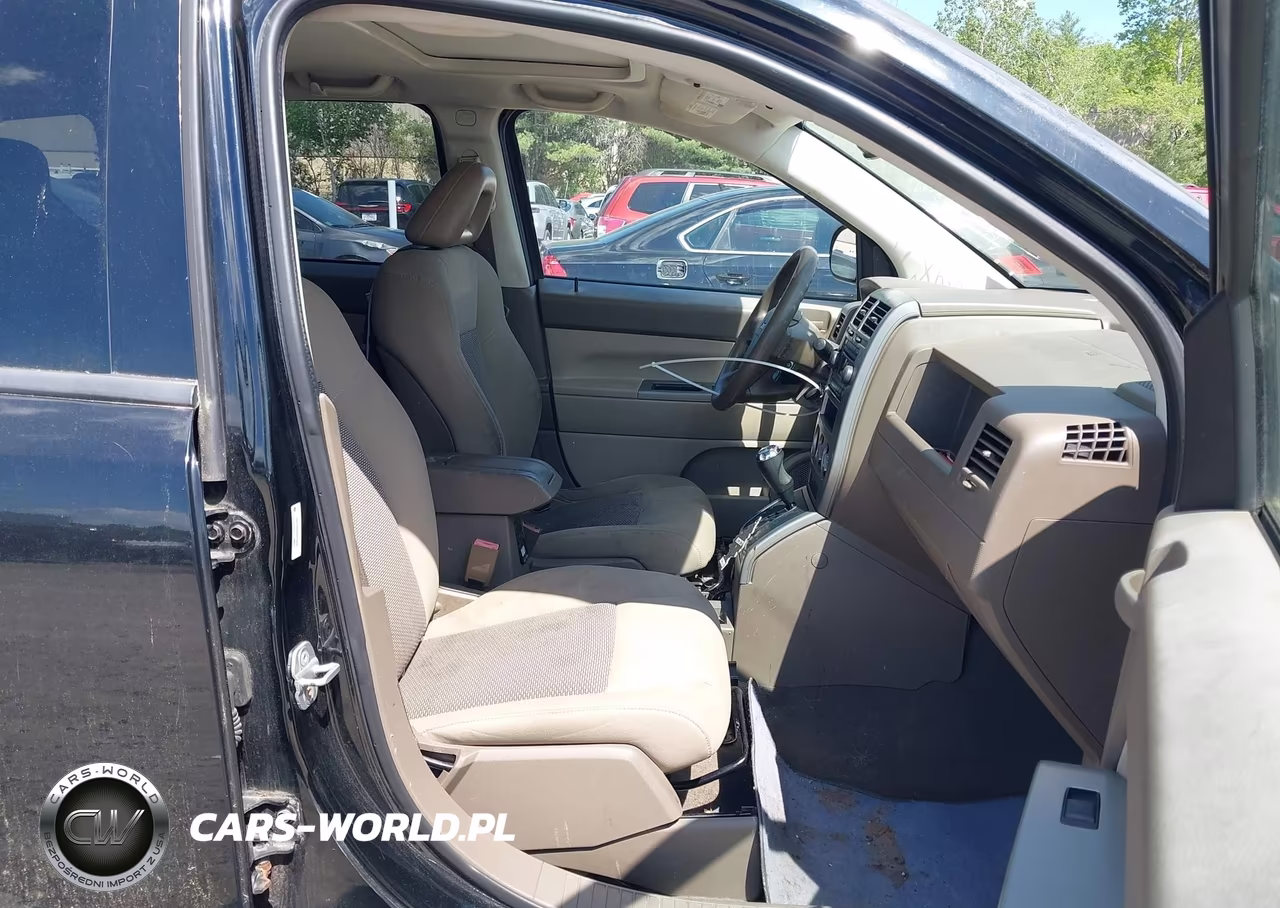 2007 Jeep Compass Sport VIN:1J8FF47W37D178314 - 5