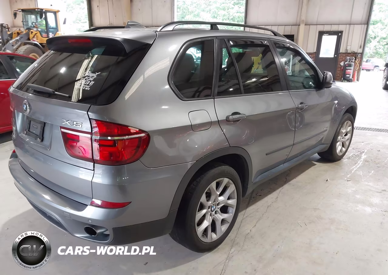 2012 BMW X5 xDrive35I-xDrive35I Premium-xDrive35I Sport Activity VIN:5UXZV4C51CL761001 - 4