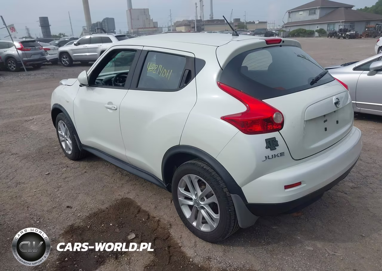 2011 Nissan Juke S VIN:JN8AF5MRXBT014311 - 3