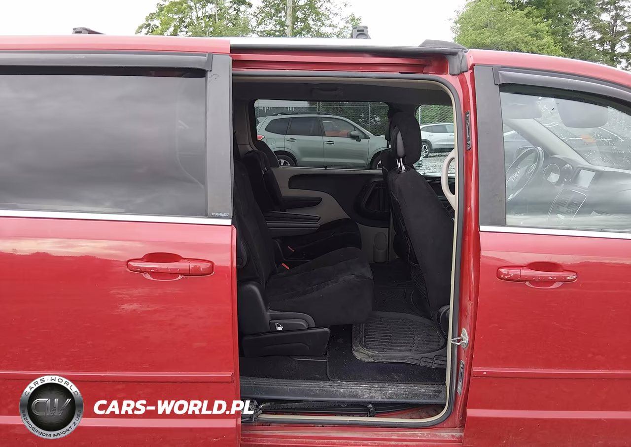 2013 Dodge Grand Caravan Crew VIN:2C4RDGDG1DR772384 - 8