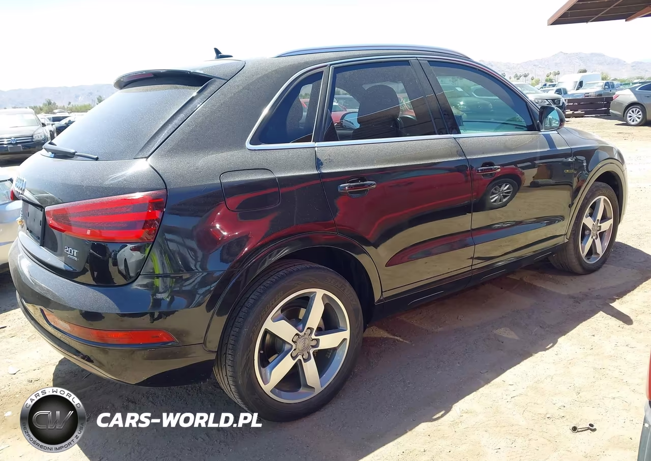 2015 Audi Q3 2.0T Premium Plus VIN:WA1EFCFS2FR006346 - 4