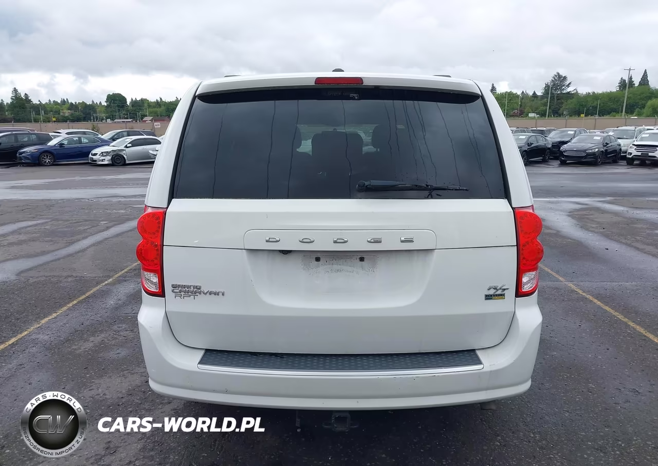 2016 Dodge Grand Caravan R-T VIN:2C4RDGEG8GR275111 - 16