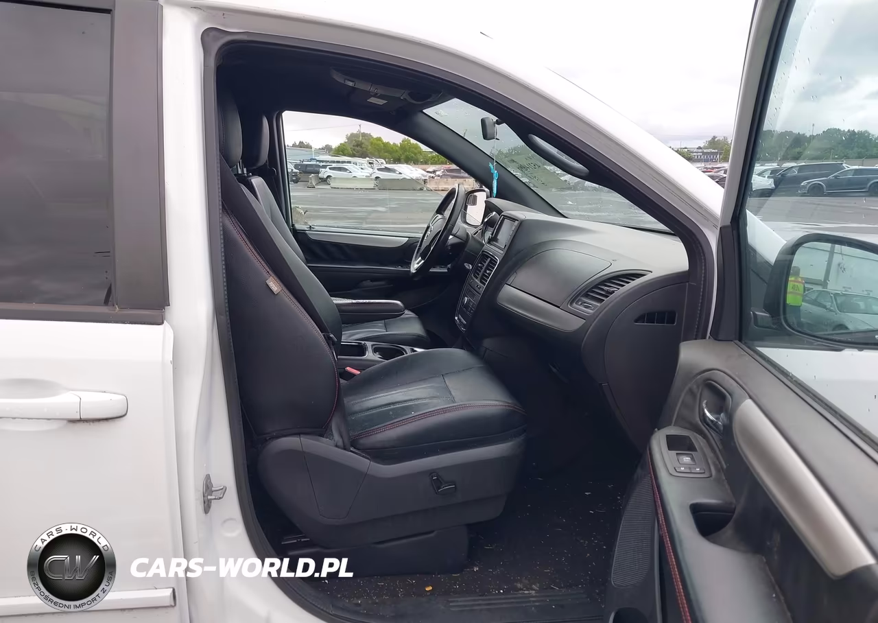 2016 Dodge Grand Caravan R-T VIN:2C4RDGEG8GR275111 - 5