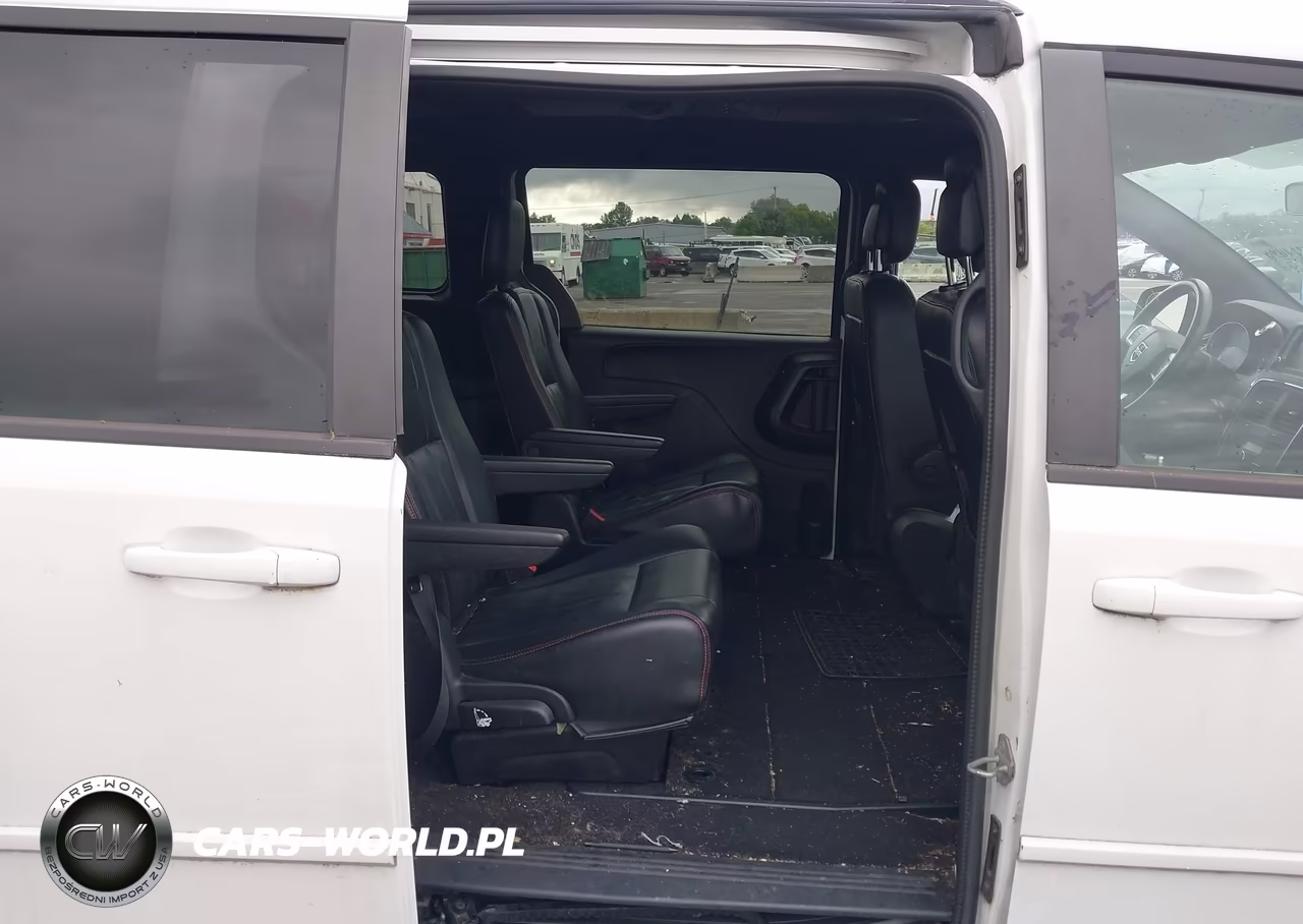 2016 Dodge Grand Caravan R-T VIN:2C4RDGEG8GR275111 - 8