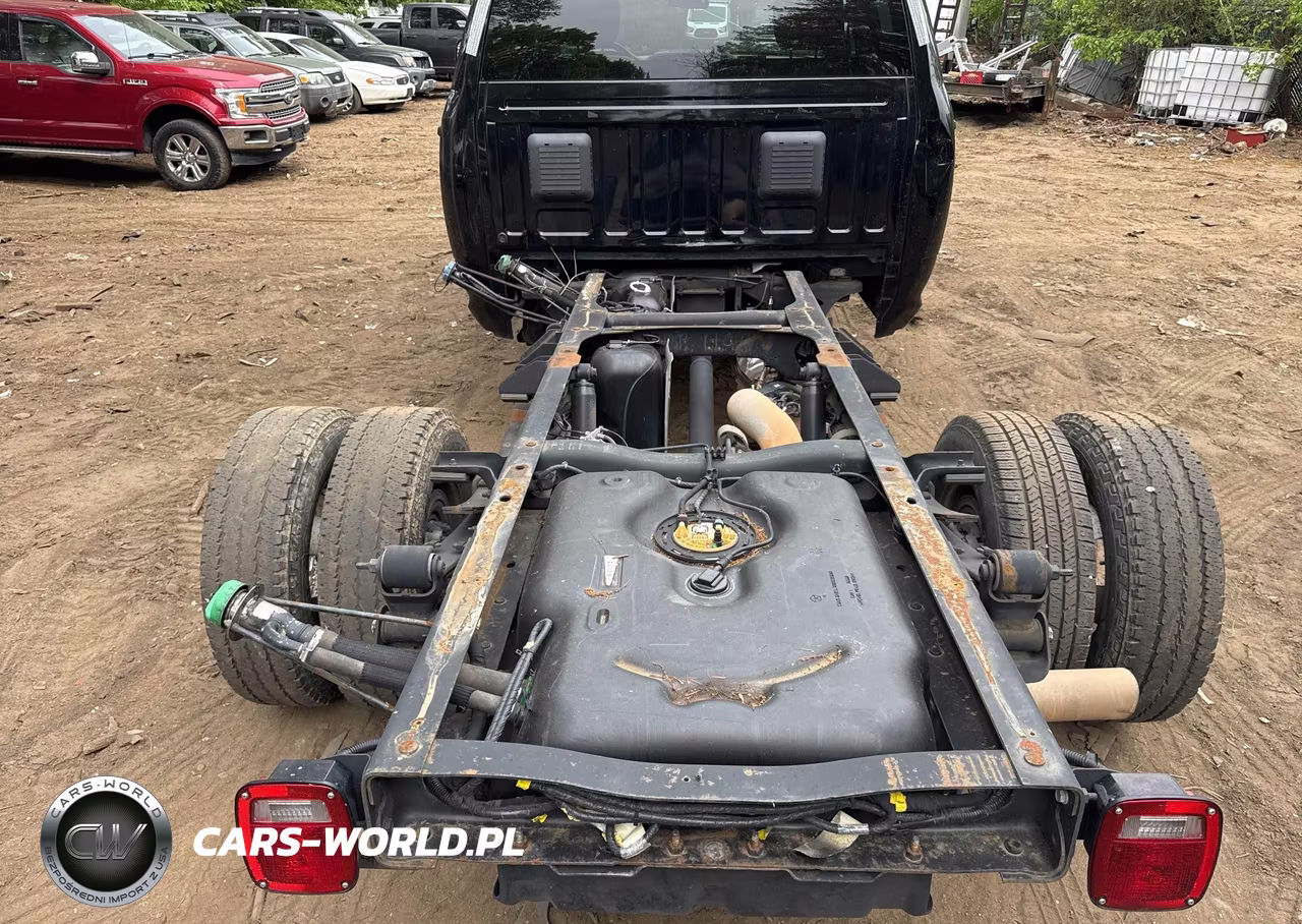 2022 Ram 3500 VIN:3C7WRSCL3NG207506 - 8