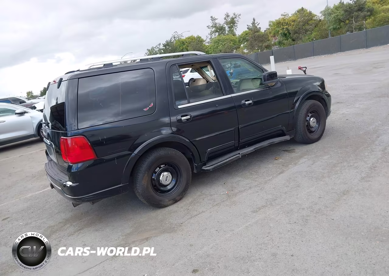 2004 Lincoln Navigator VIN:5LMFU27R74LJ26965 - 4