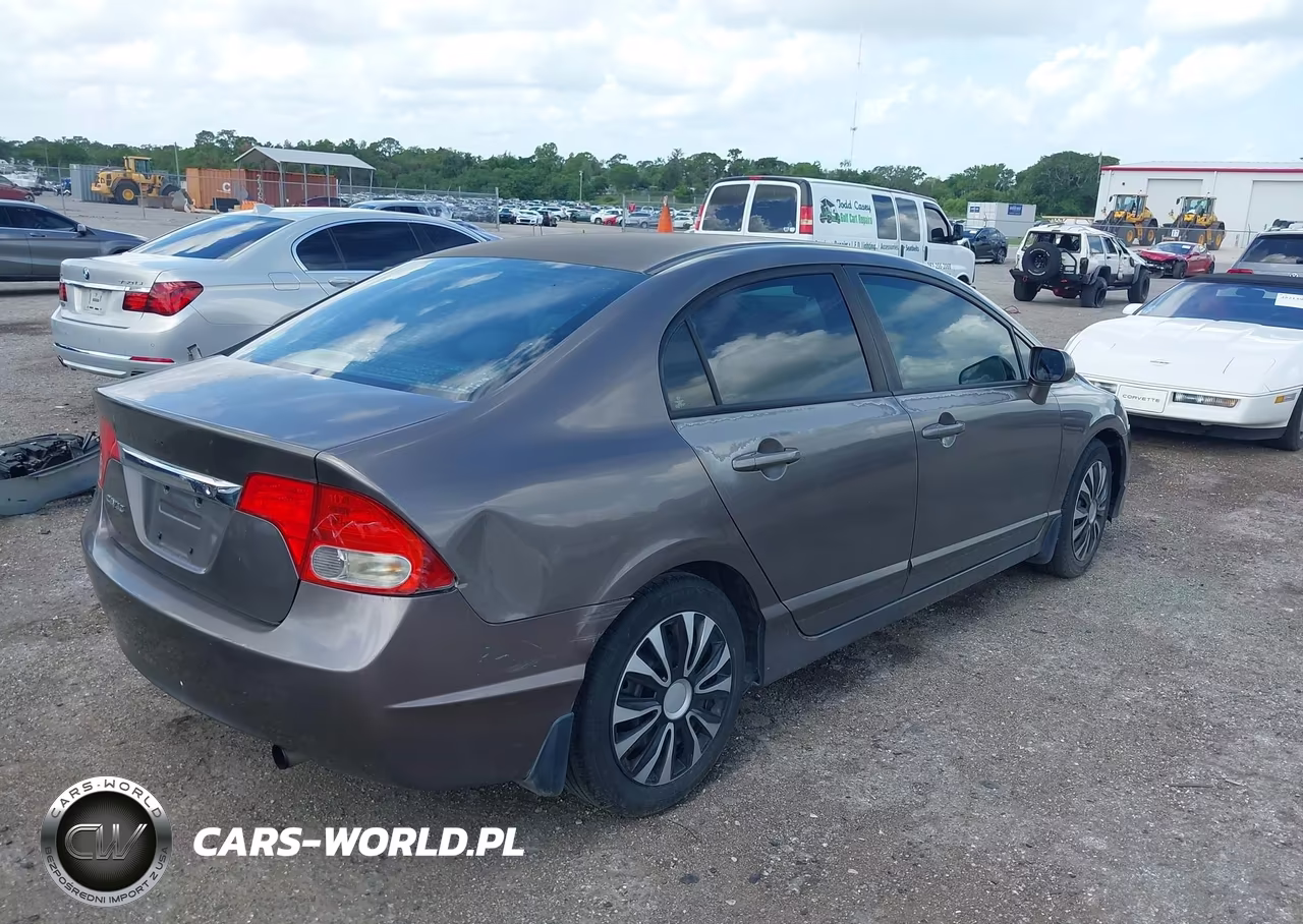 2010 Honda Civic Lx VIN:2HGFA1F56AH565089 - 4