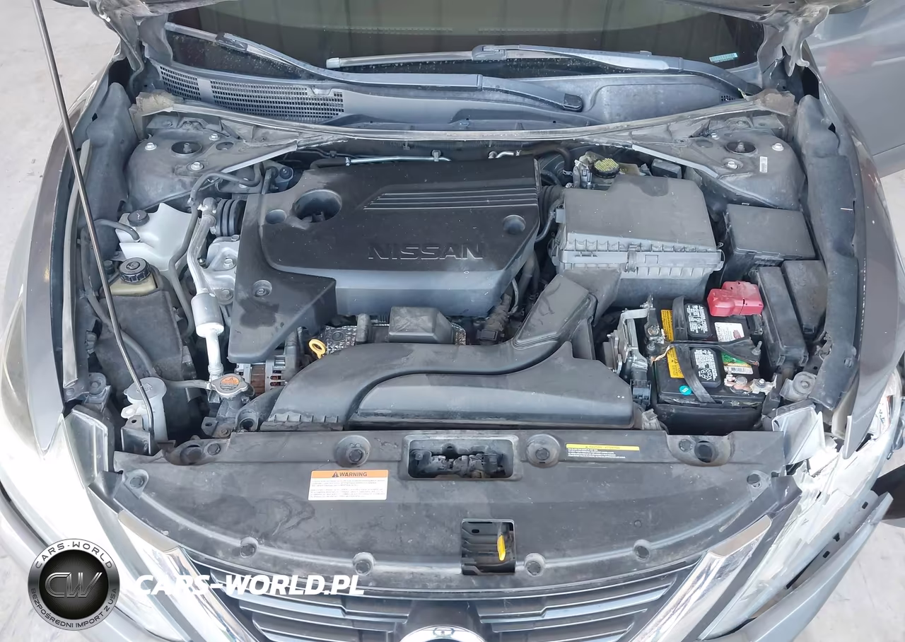 2017 Nissan Altima 2.5 S VIN:1N4AL3APXHN347705 - 10