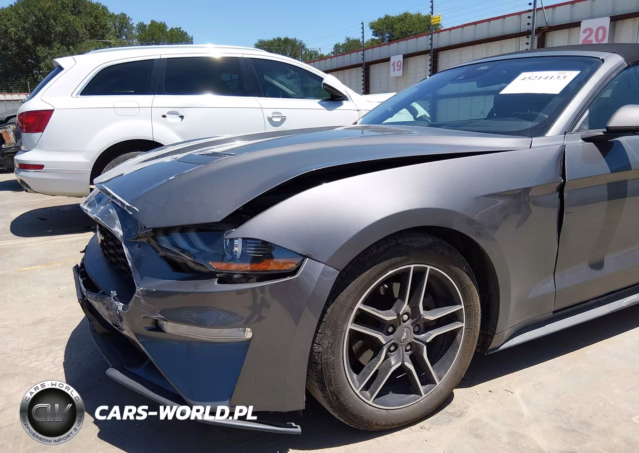2021 Ford Mustang Ecoboost Premium VIN:1FATP8UH8M5120750 - 17