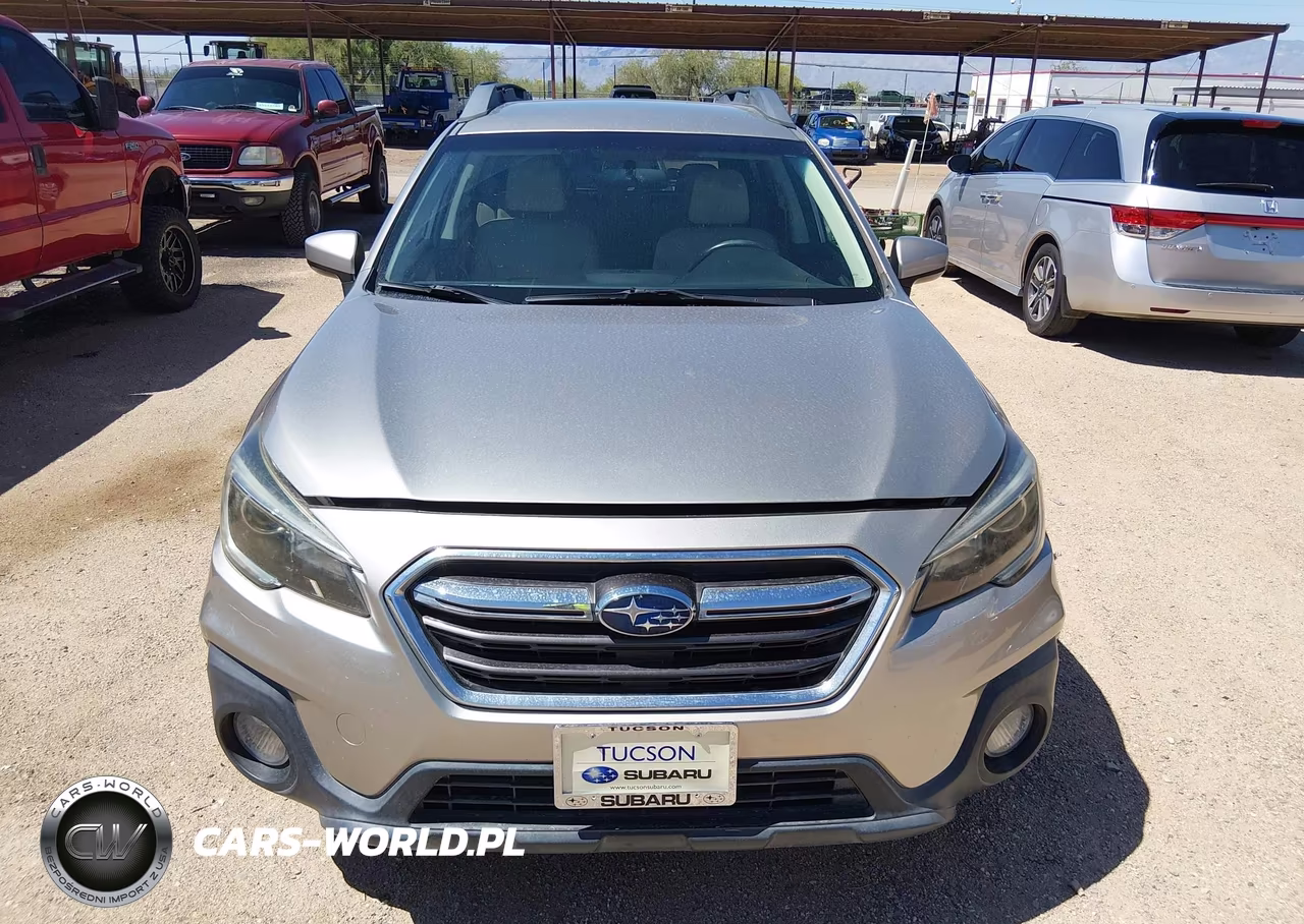 2018 Subaru Outback 2.5I Premium VIN:4S4BSACC4J3353609 - 12