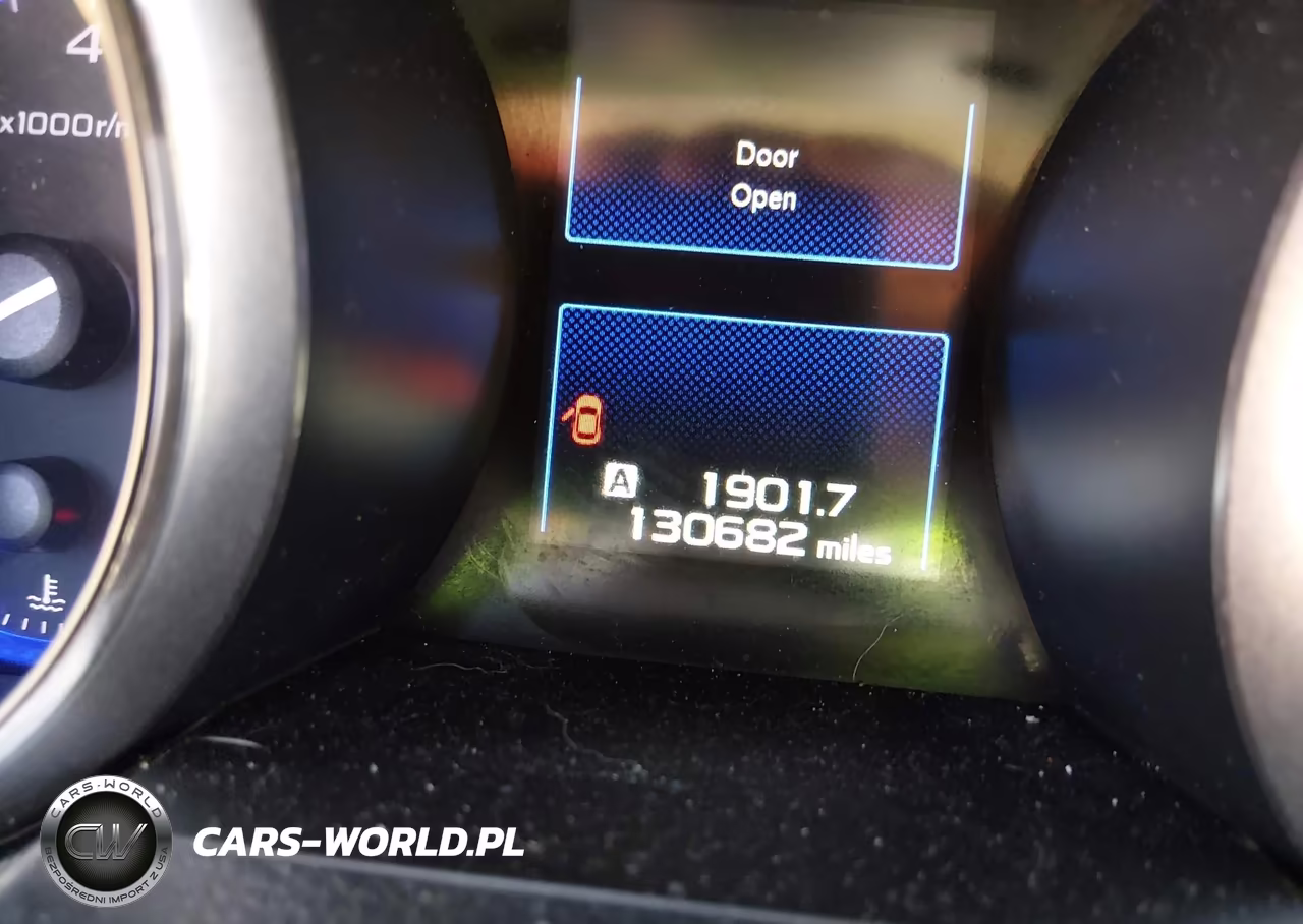 2018 Subaru Outback 2.5I Premium VIN:4S4BSACC4J3353609 - 15