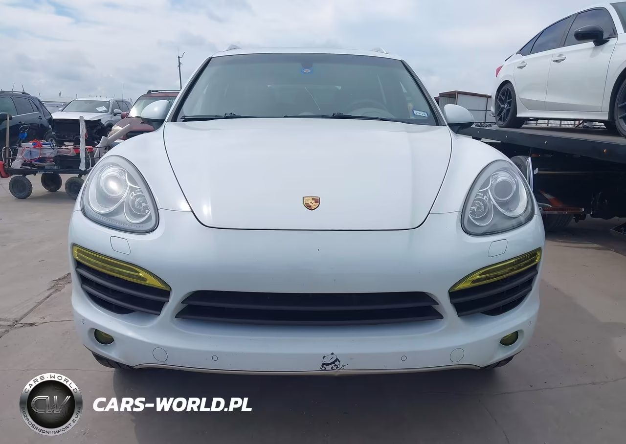 2014 Porsche Cayenne Diesel Platinum Edition VIN:WP1AF2A23ELA82504 - 12