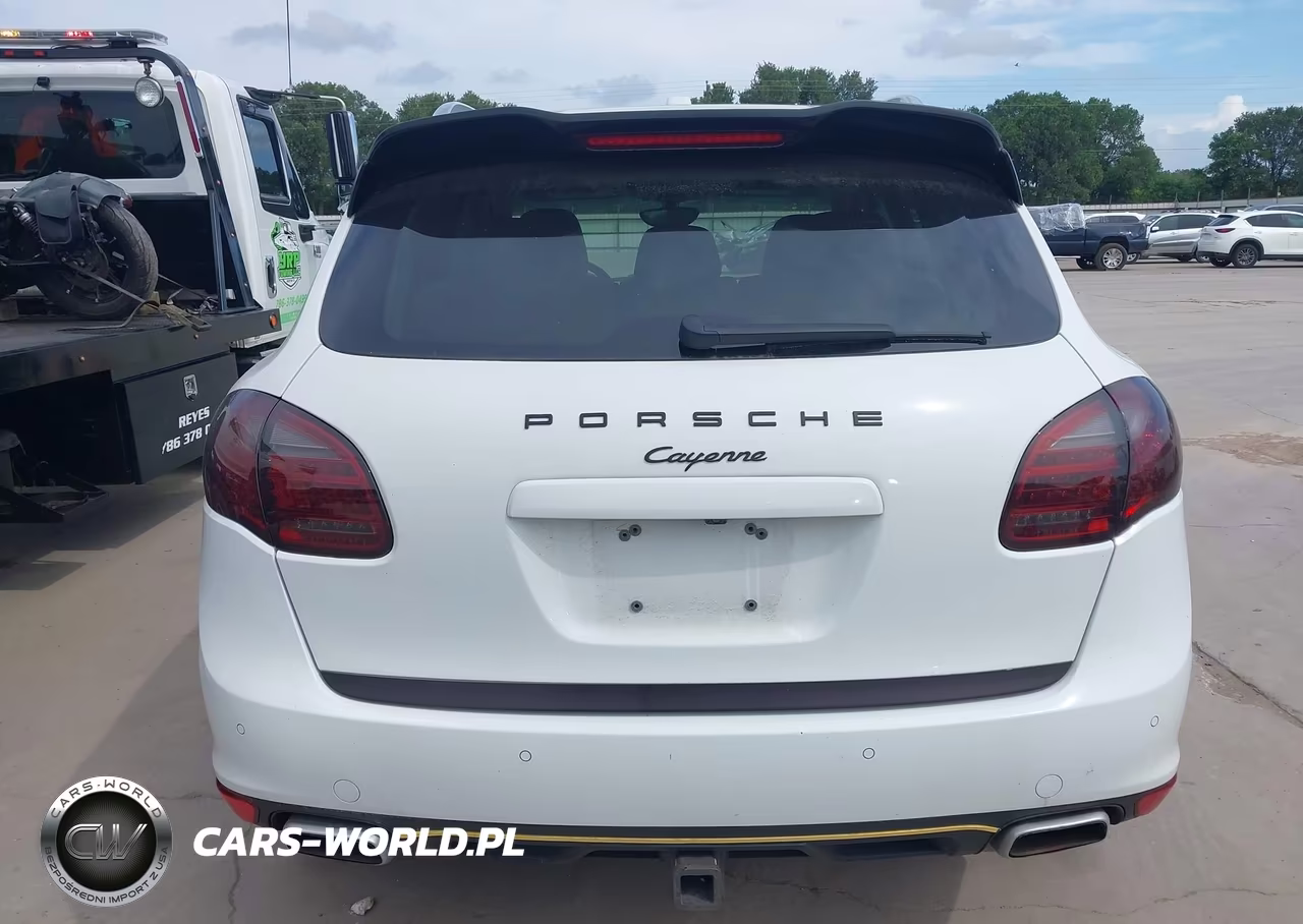 2014 Porsche Cayenne Diesel Platinum Edition VIN:WP1AF2A23ELA82504 - 16