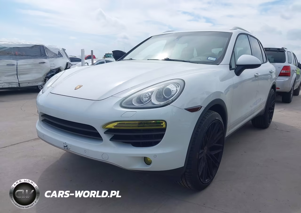 2014 Porsche Cayenne Diesel Platinum Edition VIN:WP1AF2A23ELA82504 - 2