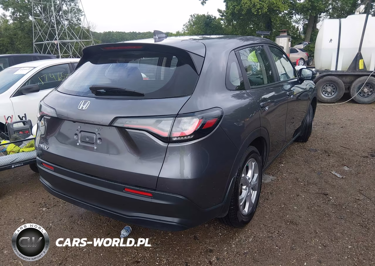 2025 Honda Hr-V Awd Lx VIN:3CZRZ2H35SM765772 - 4
