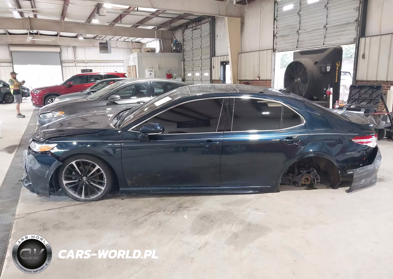2020 Toyota Camry Xse VIN:4T1K61AK8LU376709 - 14