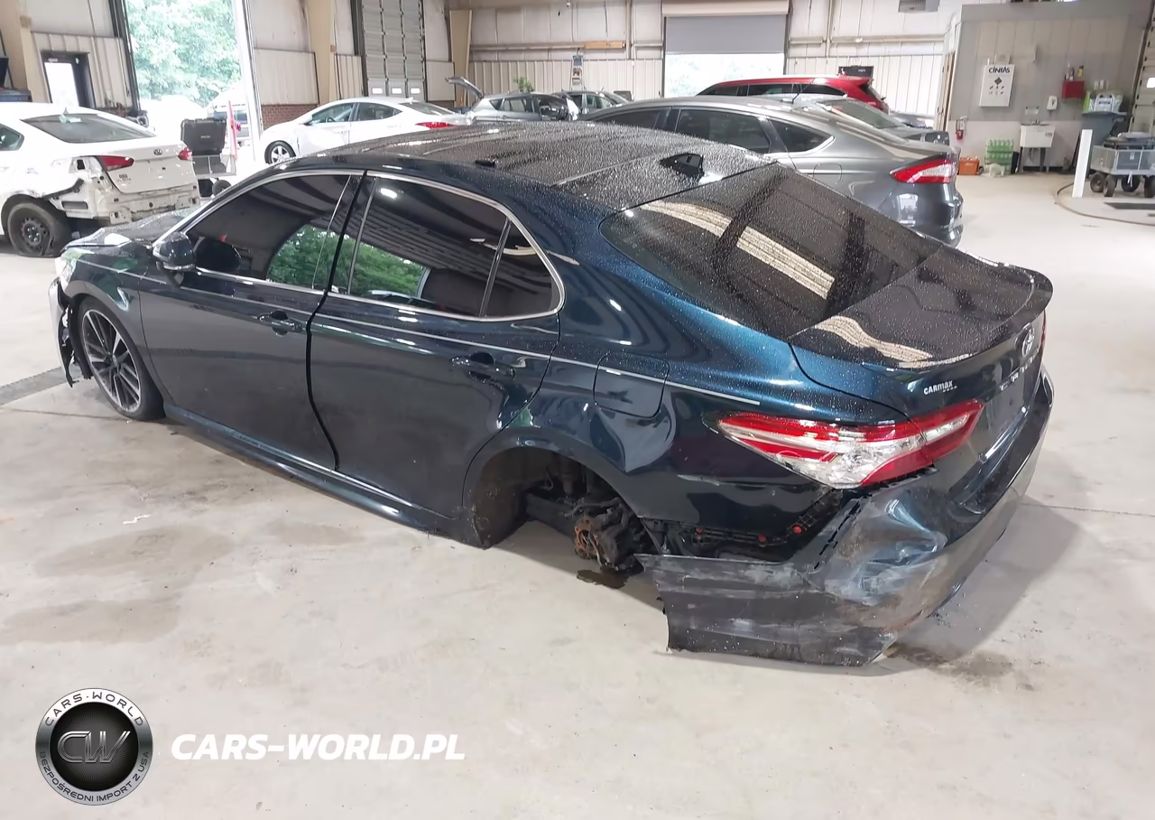 2020 Toyota Camry Xse VIN:4T1K61AK8LU376709 - 3