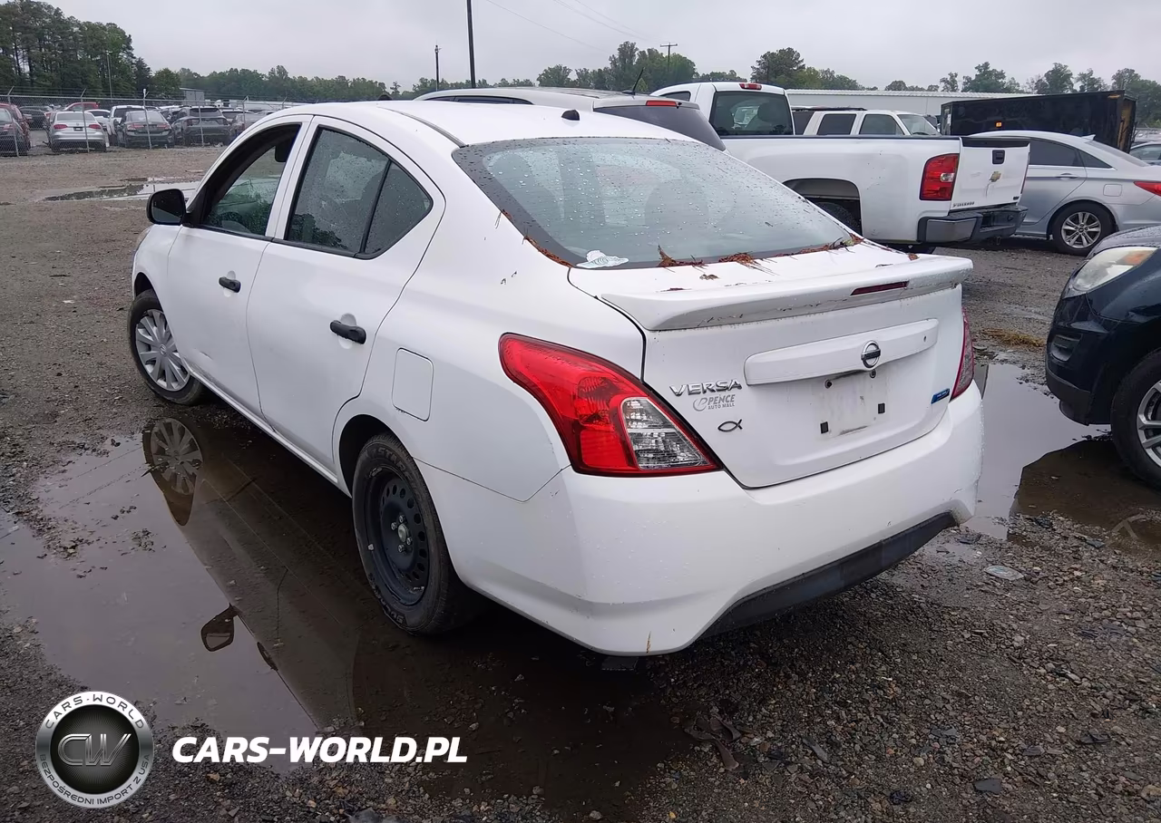 2015 Nissan Versa 1.6 S+ VIN:3N1CN7AP3FL830165 - 3