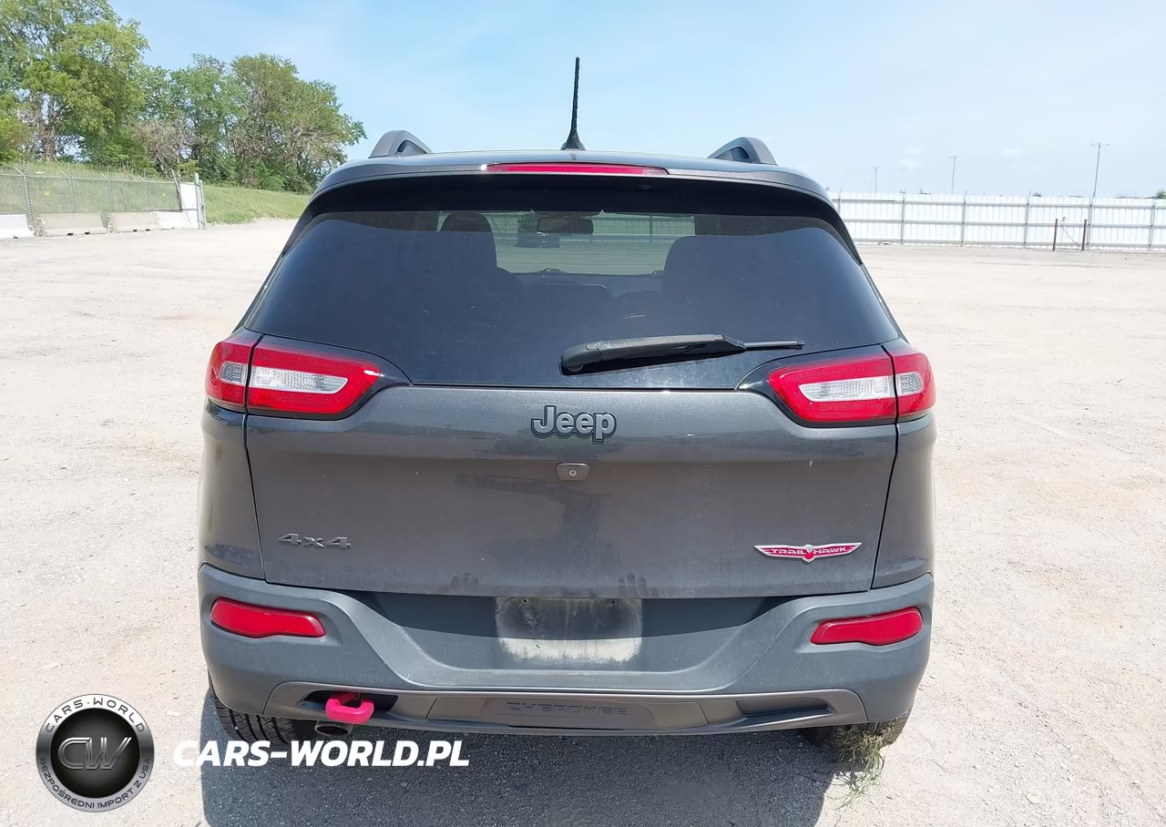 2015 Jeep Cherokee Trailhawk VIN:1C4PJMBB1FW626549 - 16