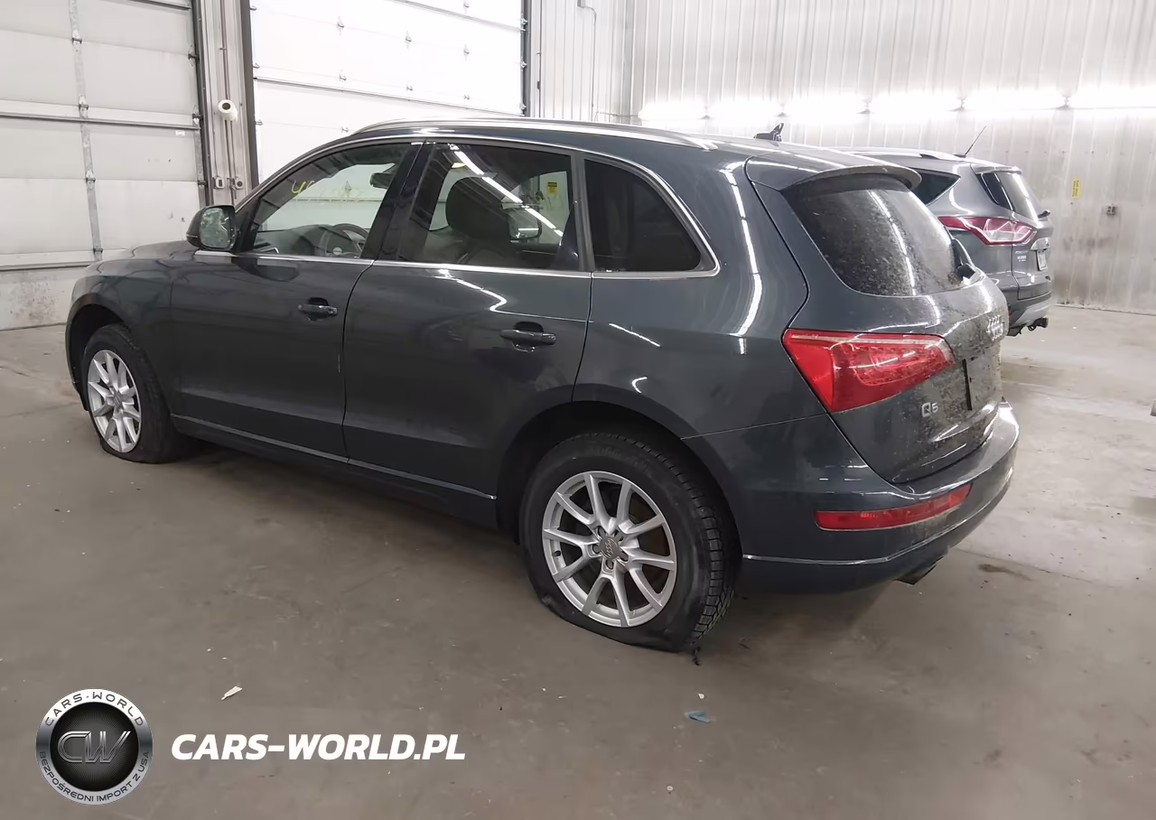 2010 Audi Q5 3.2 Premium VIN:WA1LKAFP3AA082054 - 3