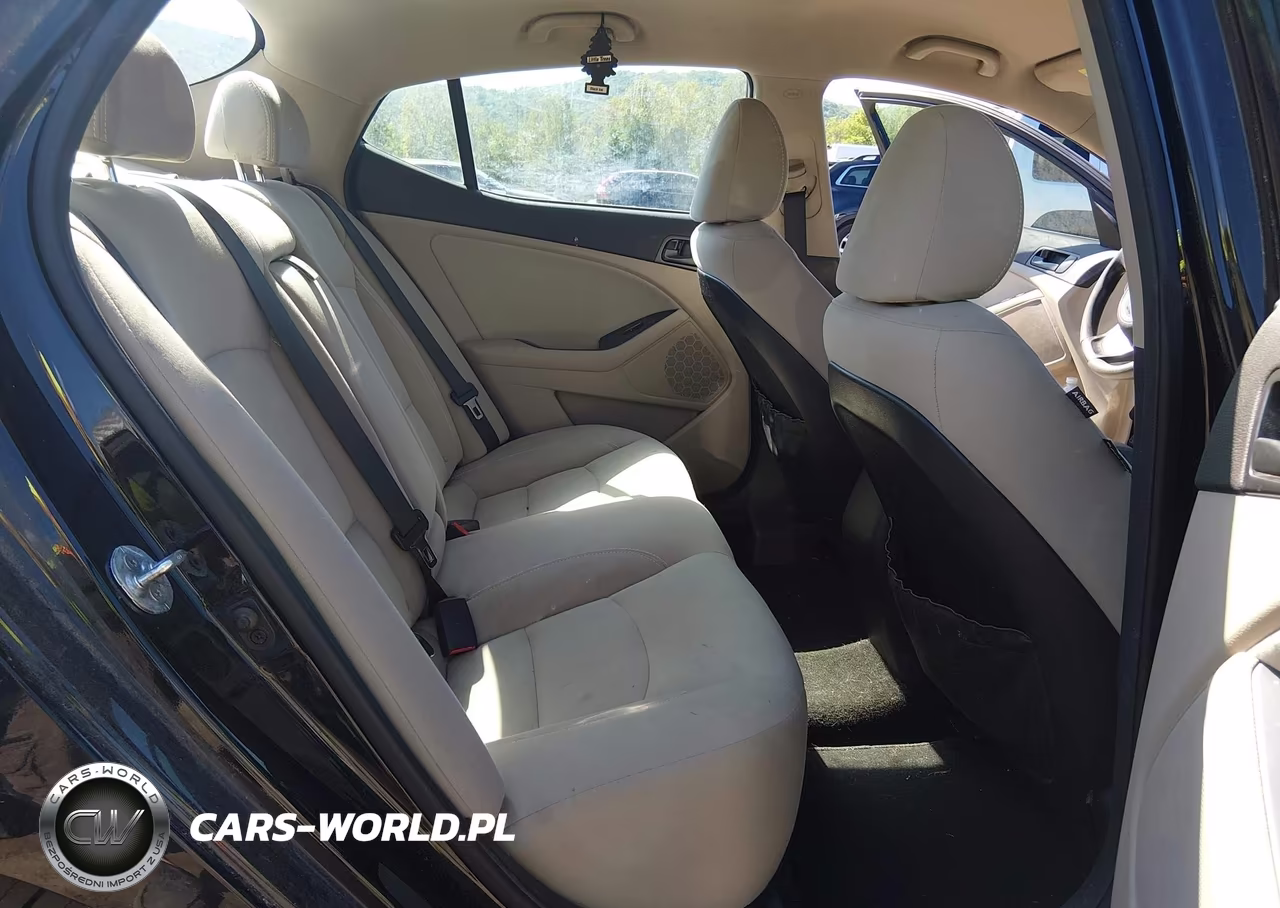2015 Kia Optima Lx VIN:5XXGM4A76FG381849 - 8