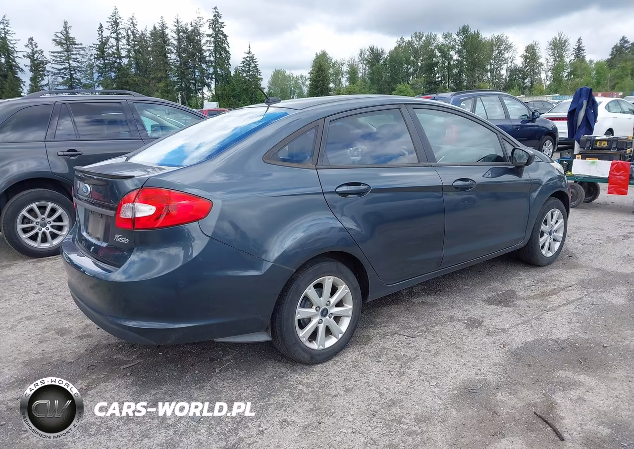 2011 Ford Fiesta Se VIN:3FADP4BJ6BM167866 - 4