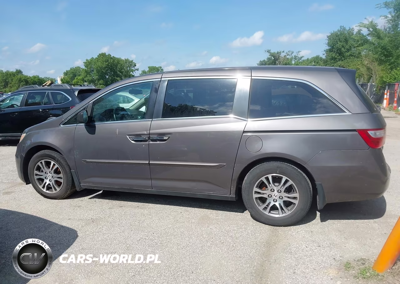 2011 Honda Odyssey Ex-L VIN:5FNRL5H66BB079148 - 14