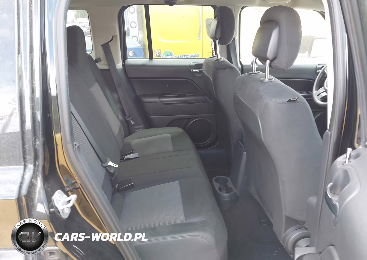 2014 Jeep Patriot Altitude VIN:1C4NJPBA5ED679166 - 8