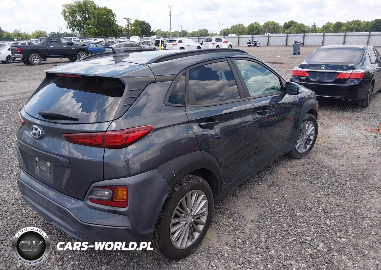2020 Hyundai Kona Sel Plus VIN:KM8K62AA7LU541582 - 4