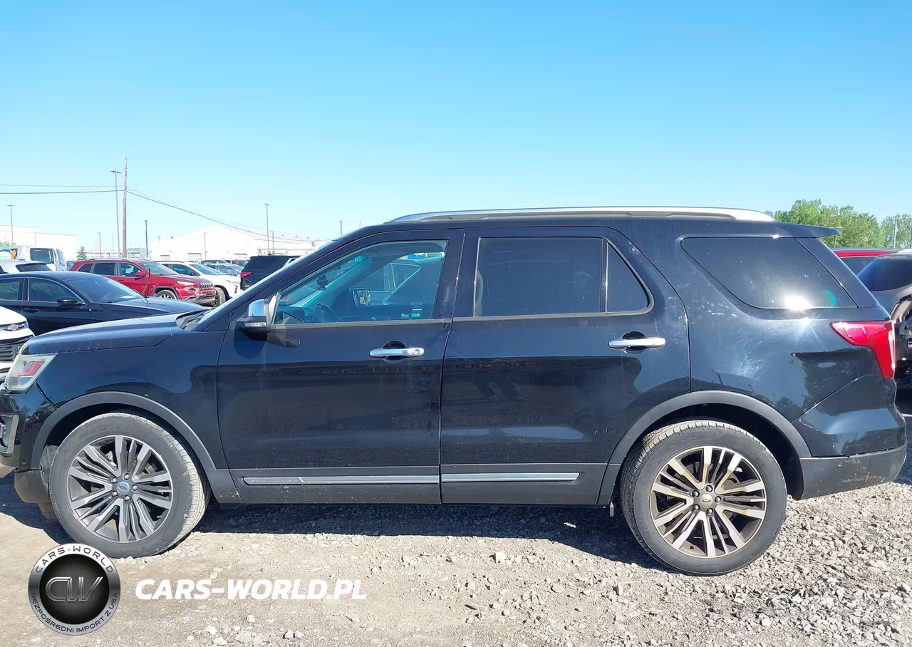 2016 Ford Explorer Platinum VIN:1FM5K8HT7GGB85075 - 14
