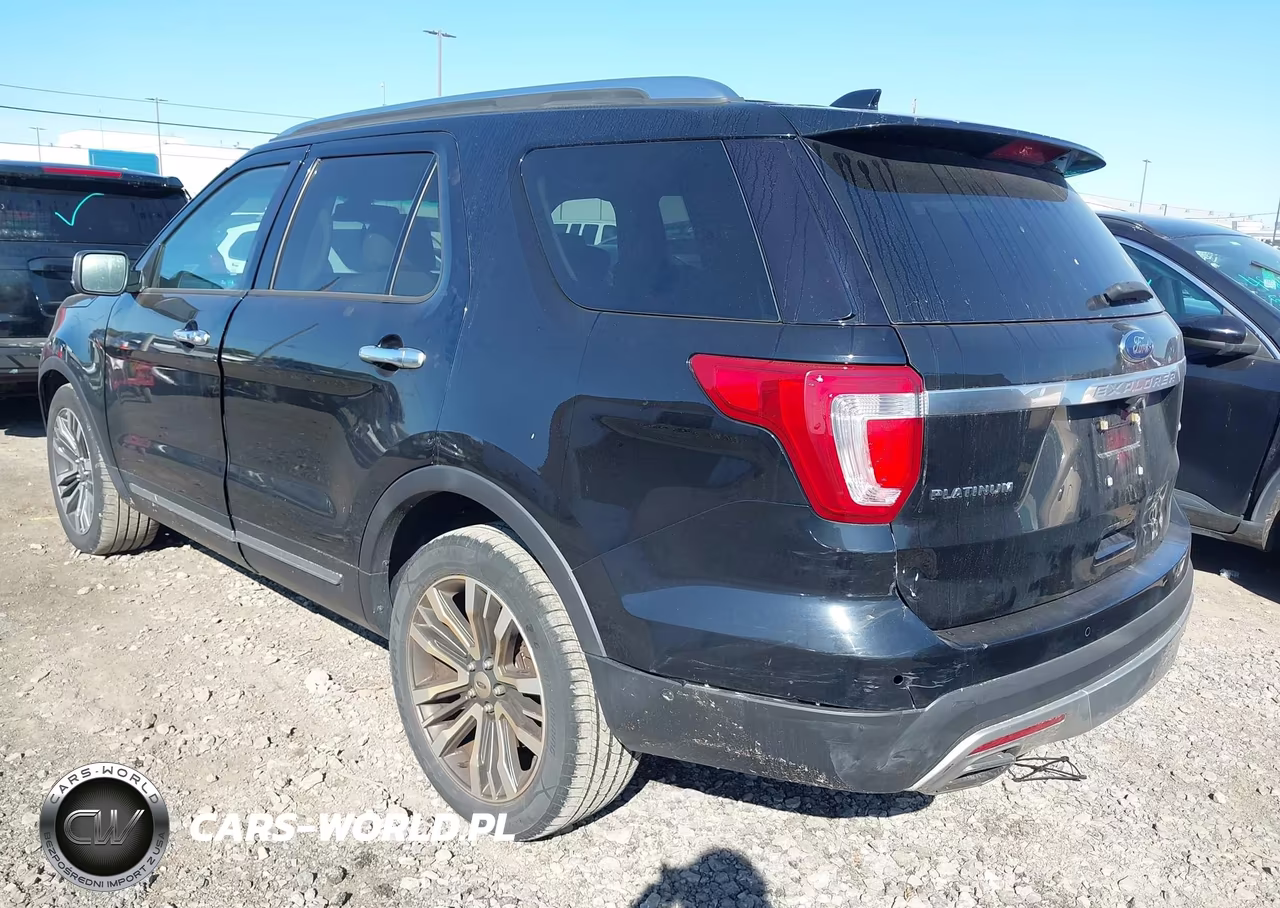 2016 Ford Explorer Platinum VIN:1FM5K8HT7GGB85075 - 3