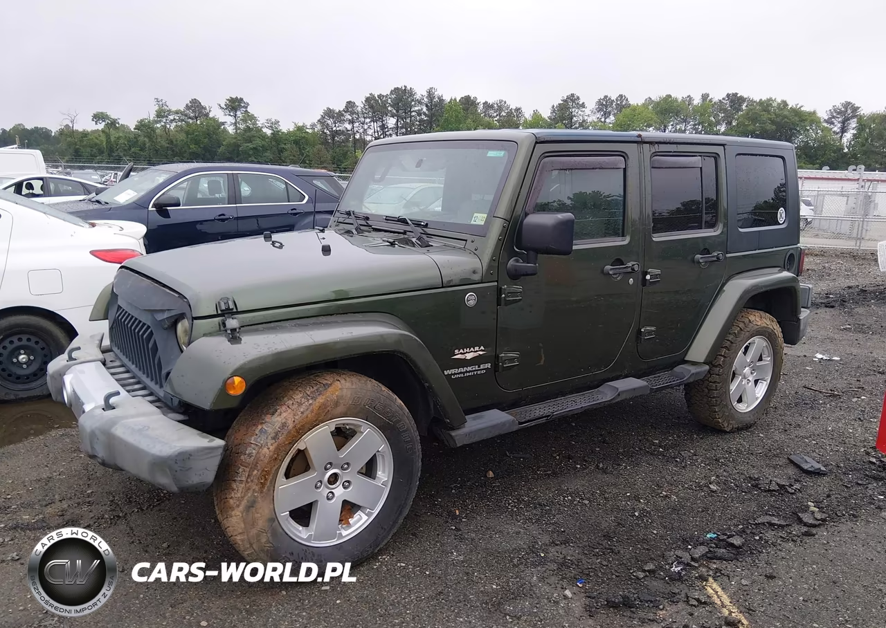 2008 Jeep Wrangler Unlimited Sahara VIN:1J4GA59138L553928 - 14