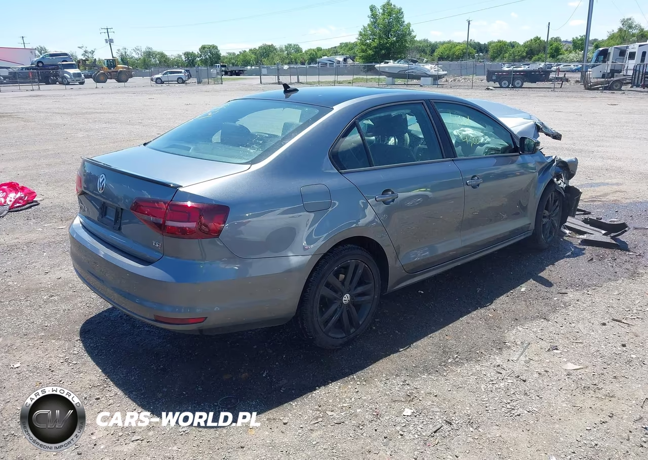 2018 Volkswagen Jetta 1.8T Se Sport VIN:3VWD17AJXJM208364 - 4