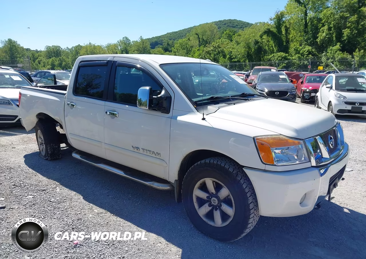 2011 Nissan Titan Sv