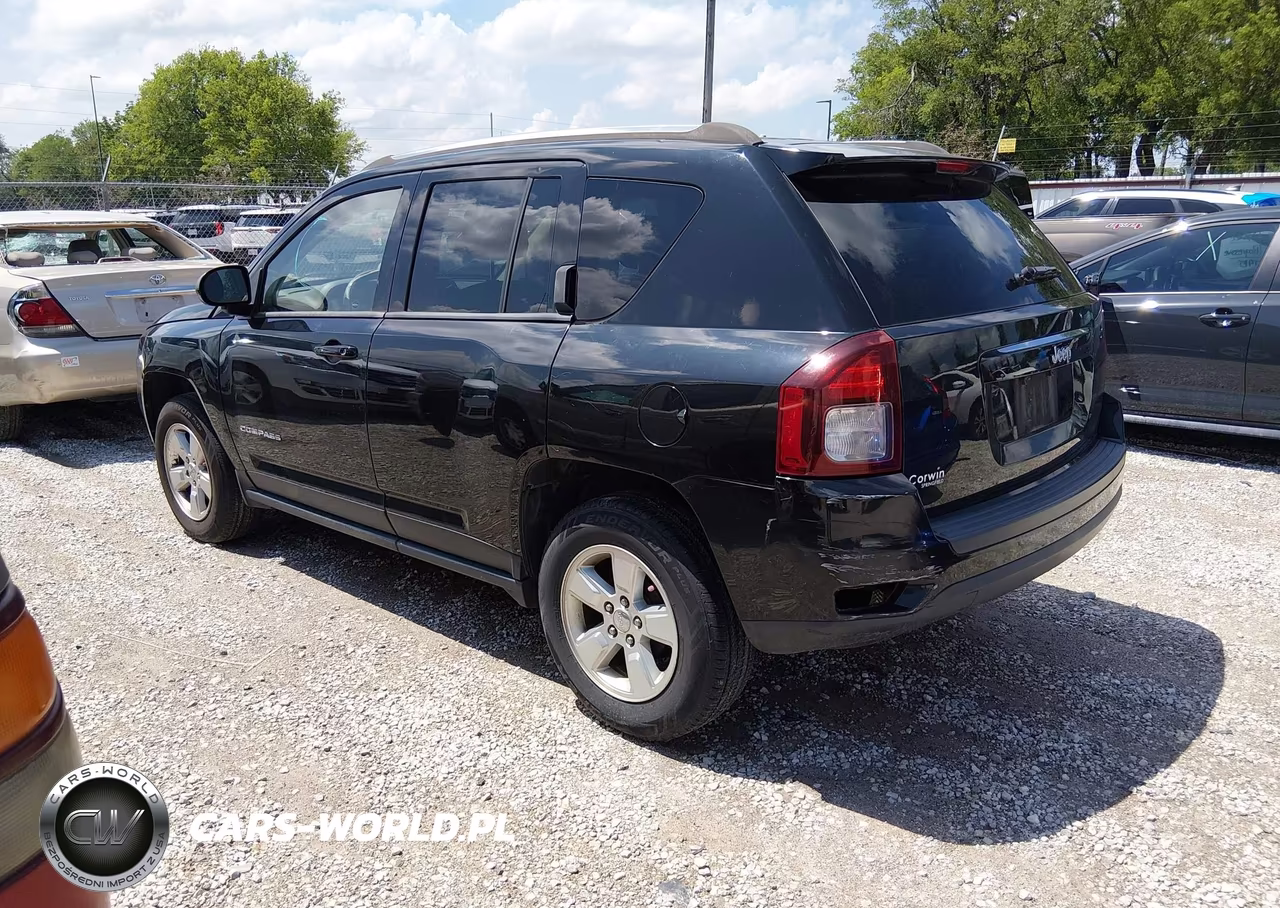 2014 Jeep Compass Sport VIN:1C4NJCBA6ED882155 - 3