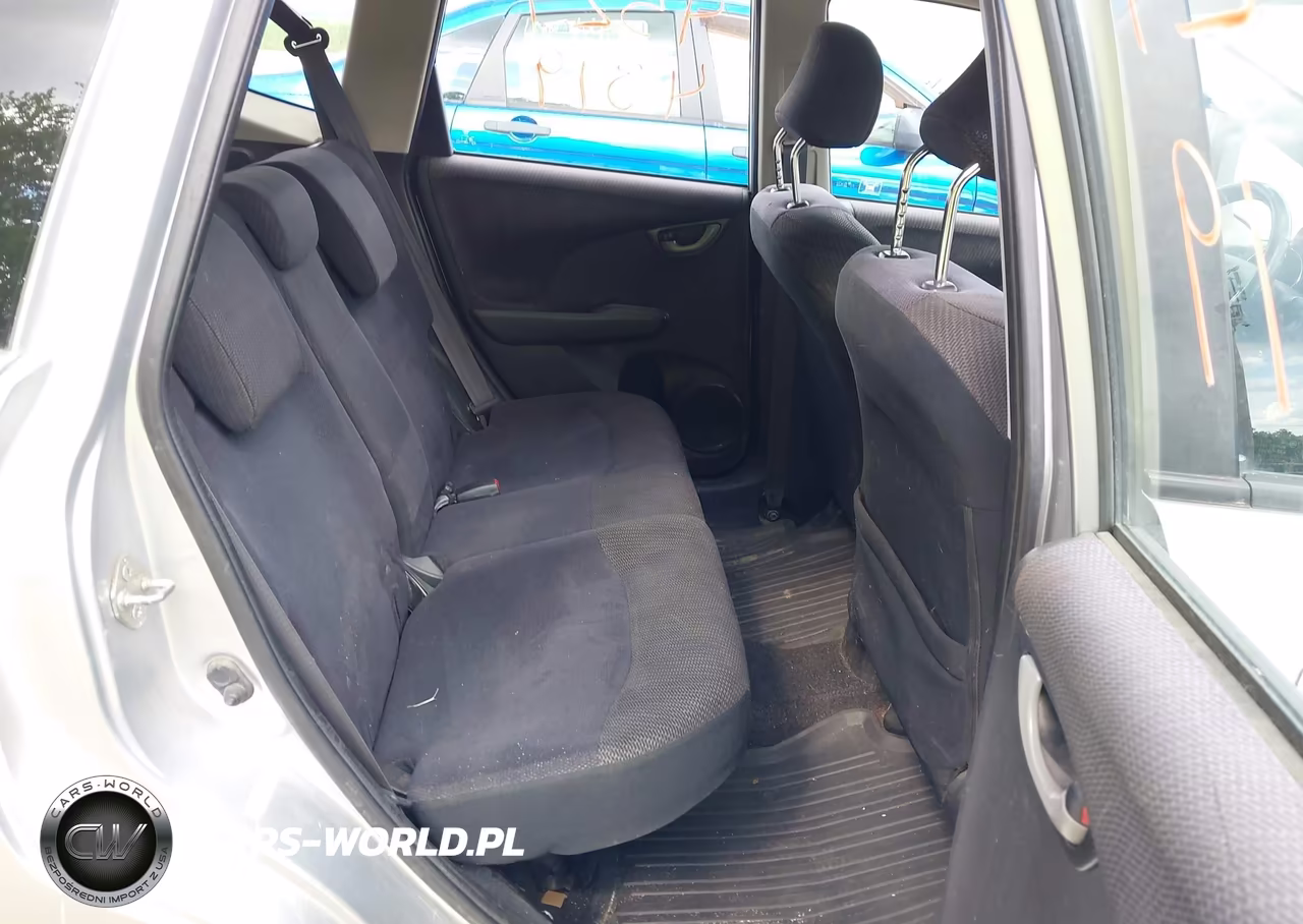 2013 Honda Fit Sport VIN:JHMGE8G56DC005660 - 8