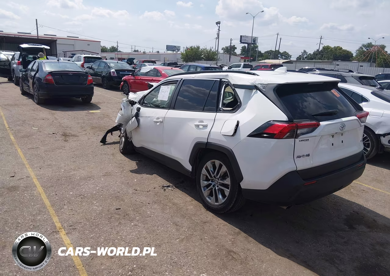 2020 Toyota Rav4 Xle Premium VIN:JTMC1RFV8LD044228 - 3